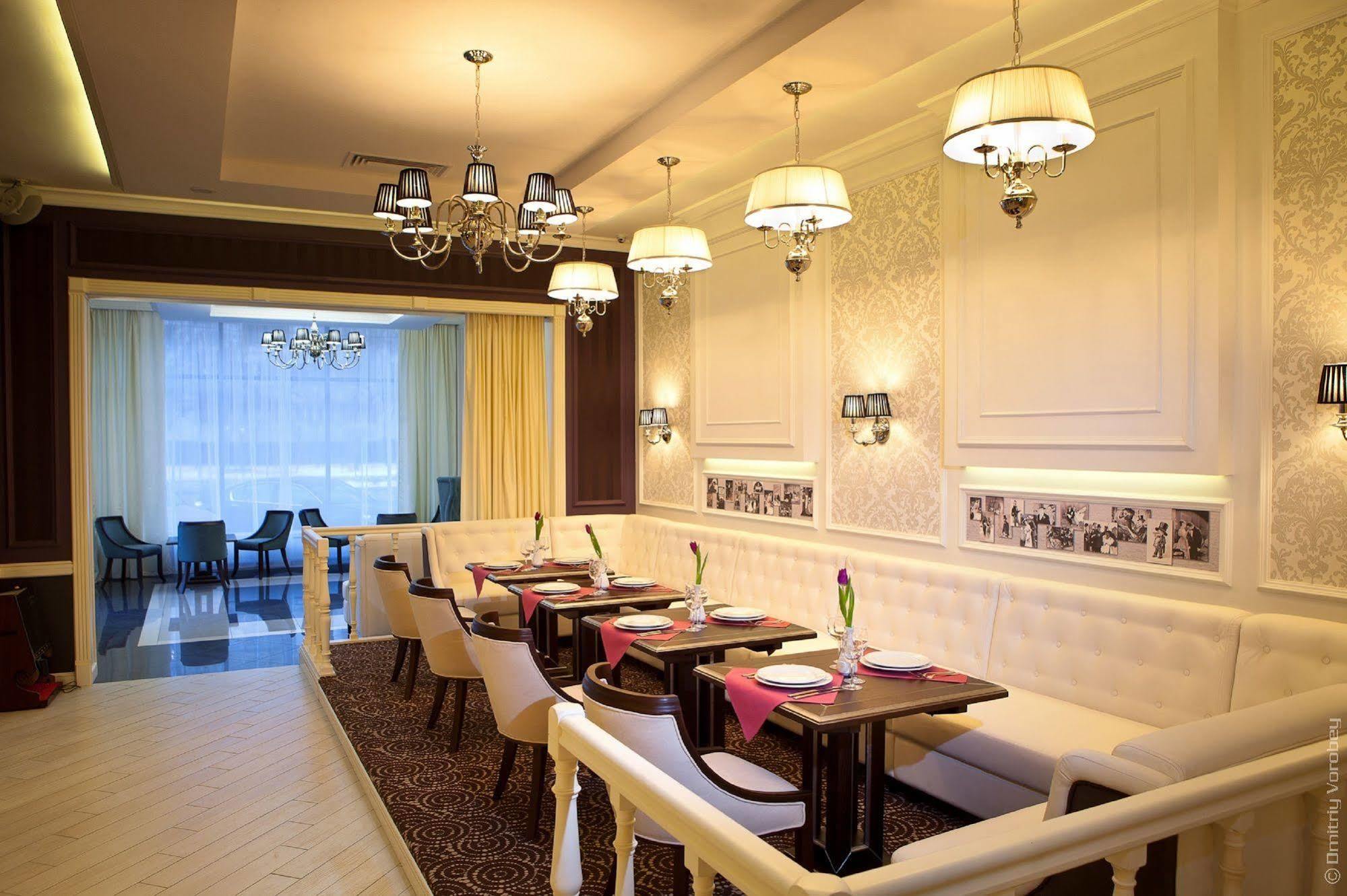 Kiroff Hotel Charkov Exteriér fotografie